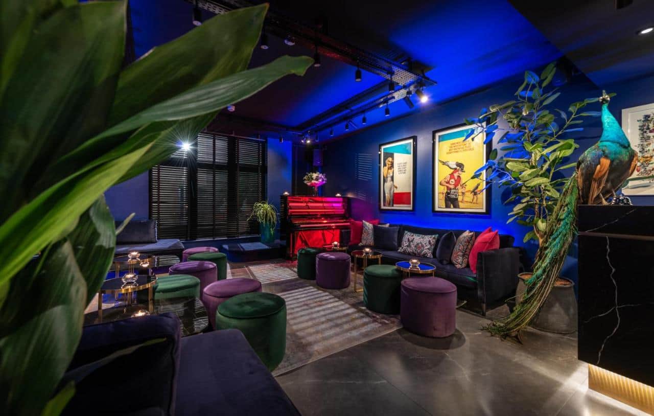 Hux Hotel