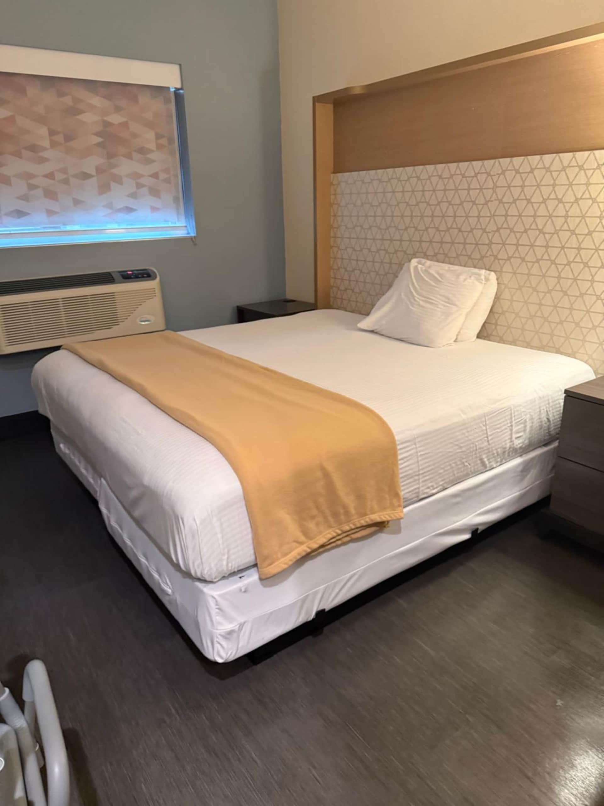 Skylux Hotel