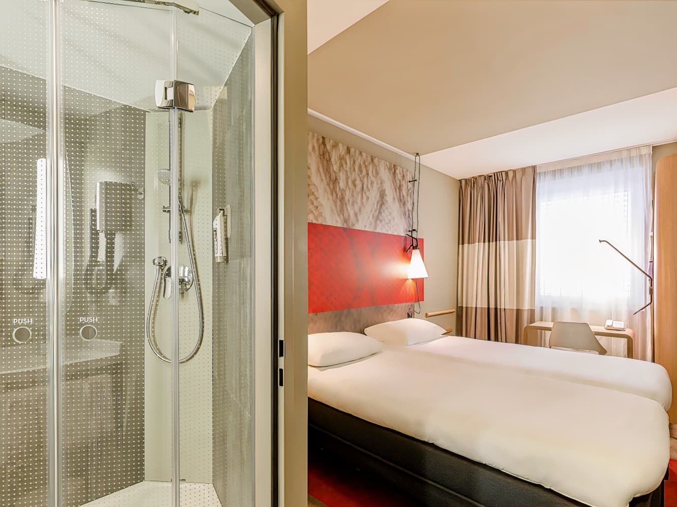 ibis Genève Centre Lac