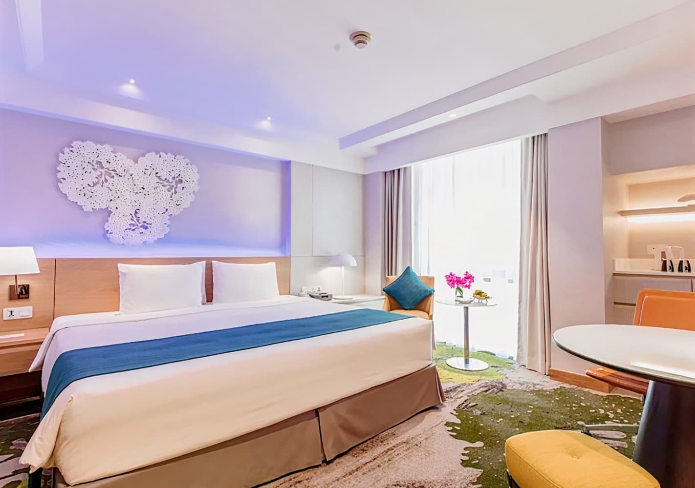 Holiday inn Bangkok, an IHG Hotel