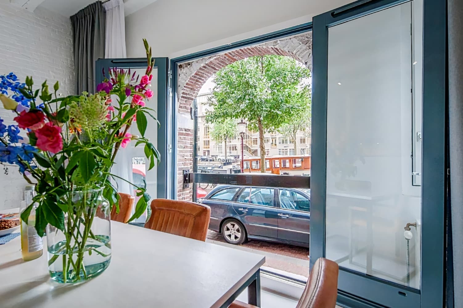 AYS Amsterdam Salthouse Canal