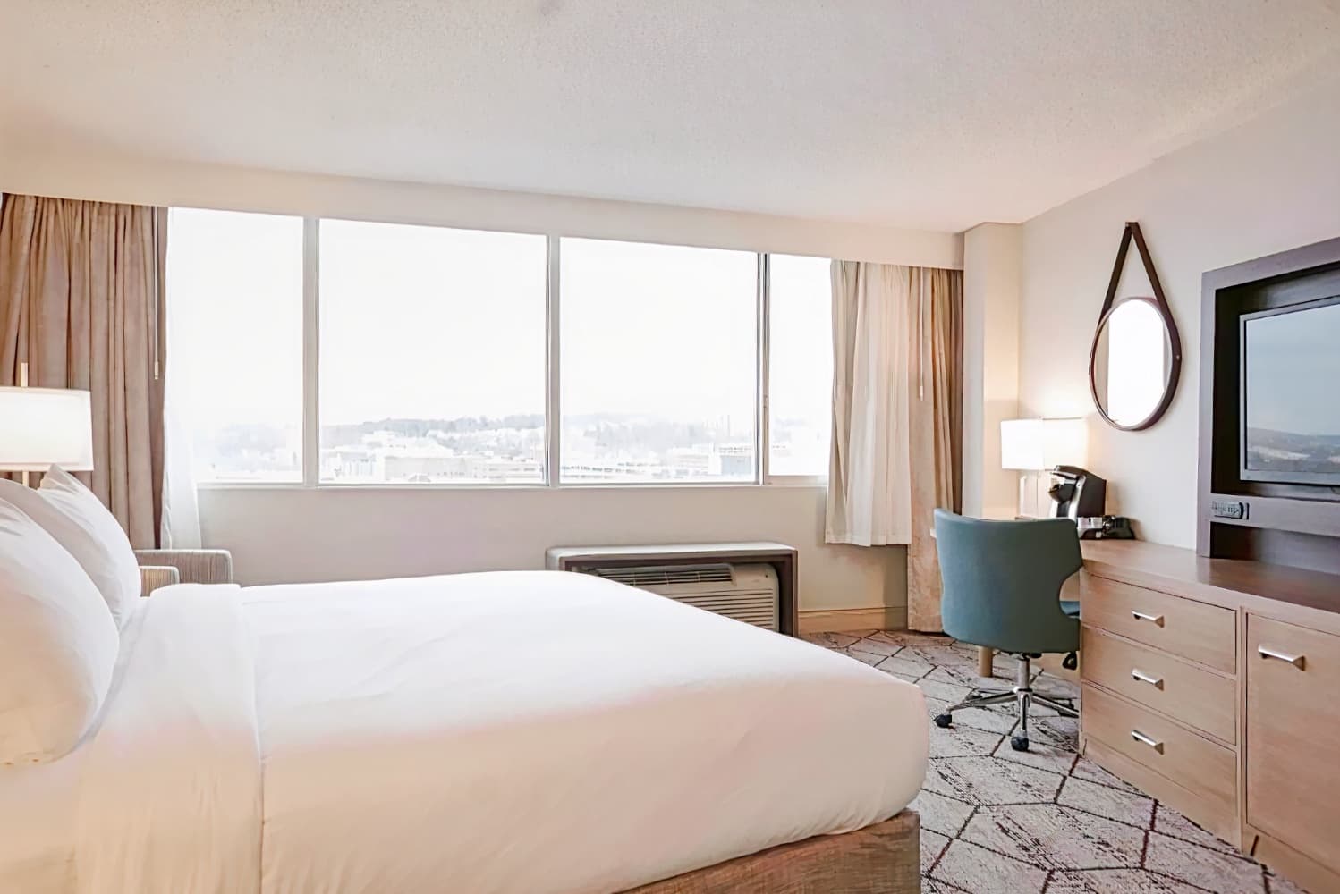 Crowne Plaza Syracuse