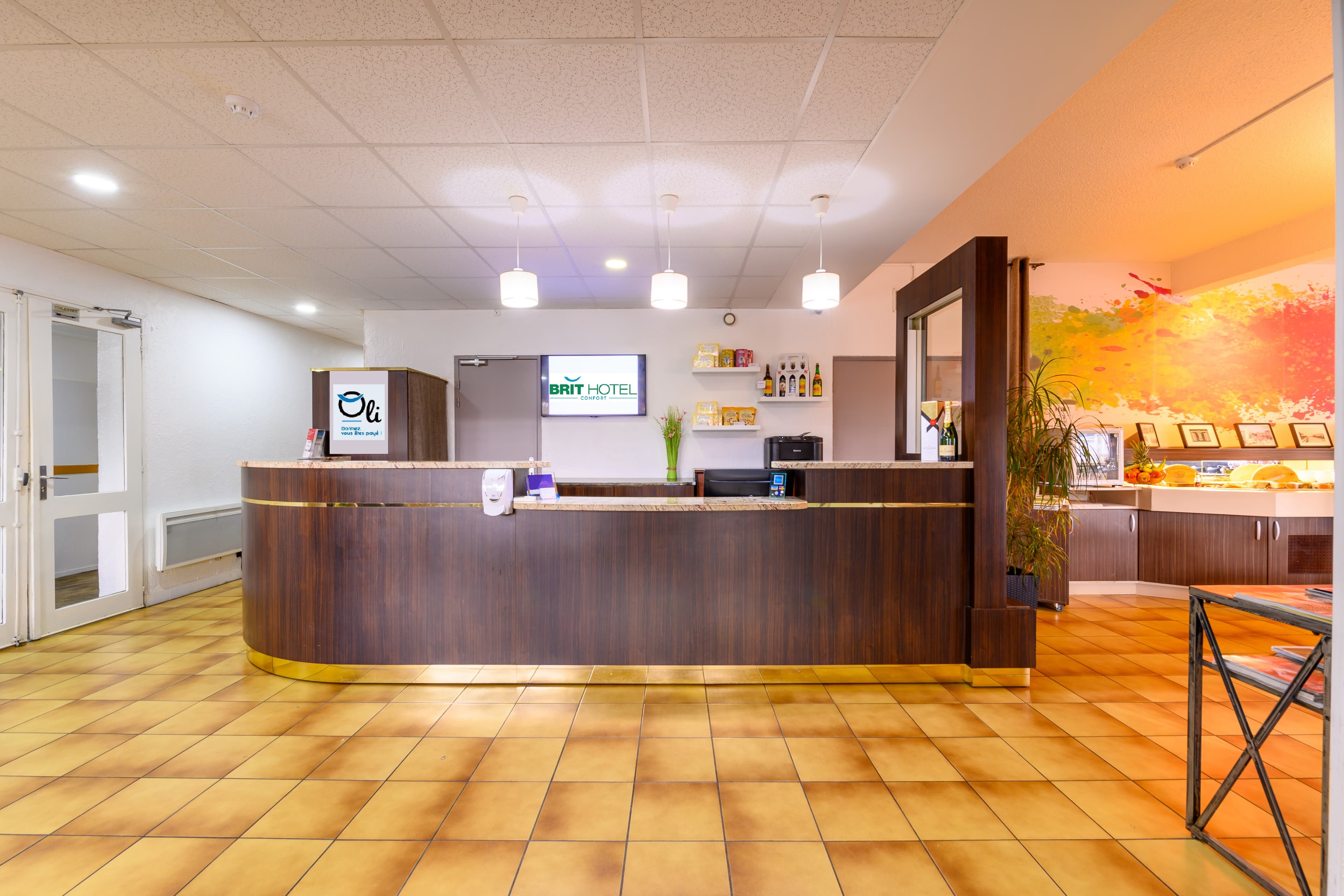 Brit Hotel Confort Cambrai