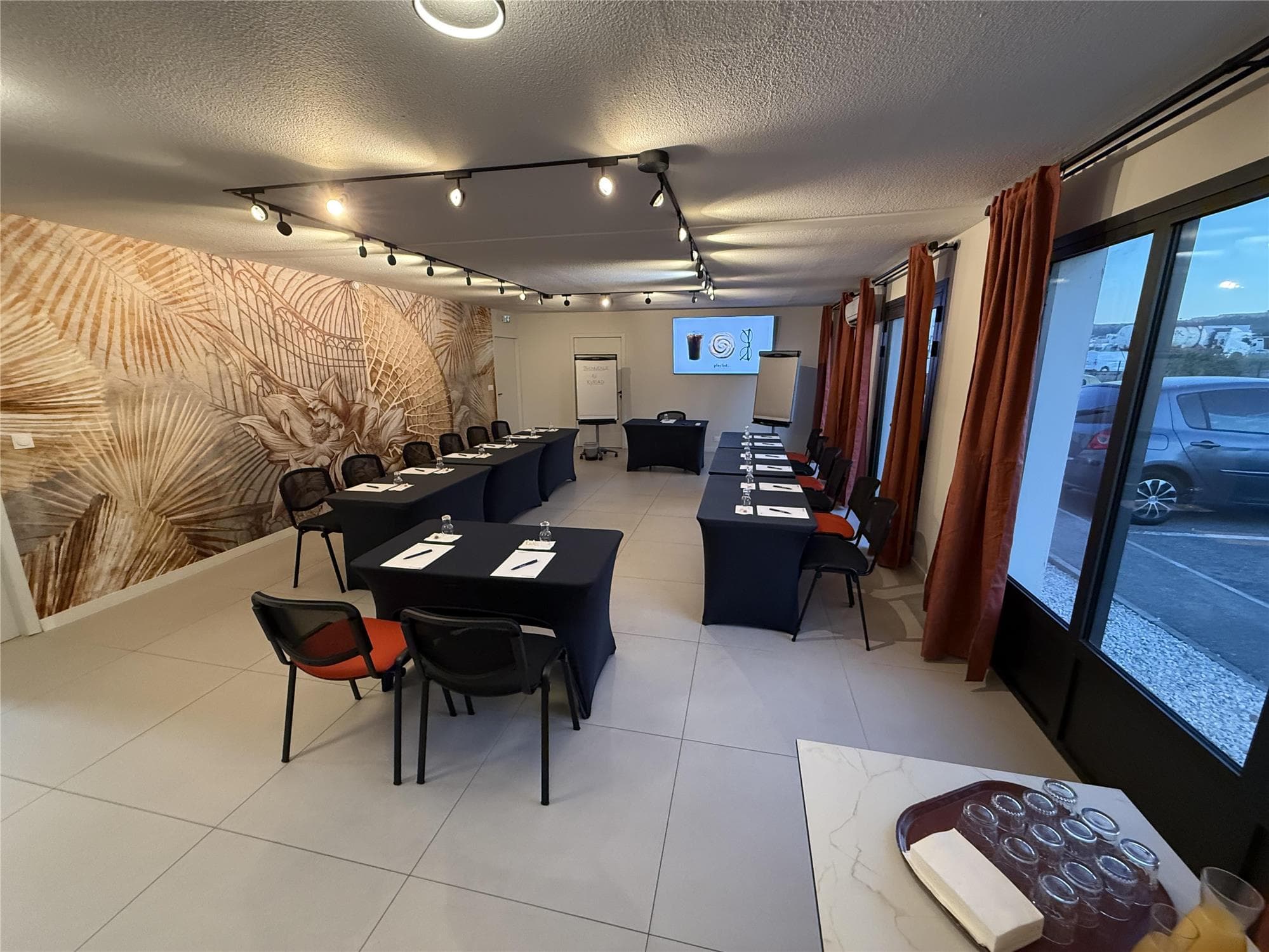 Kyriad Aéroport Marseille