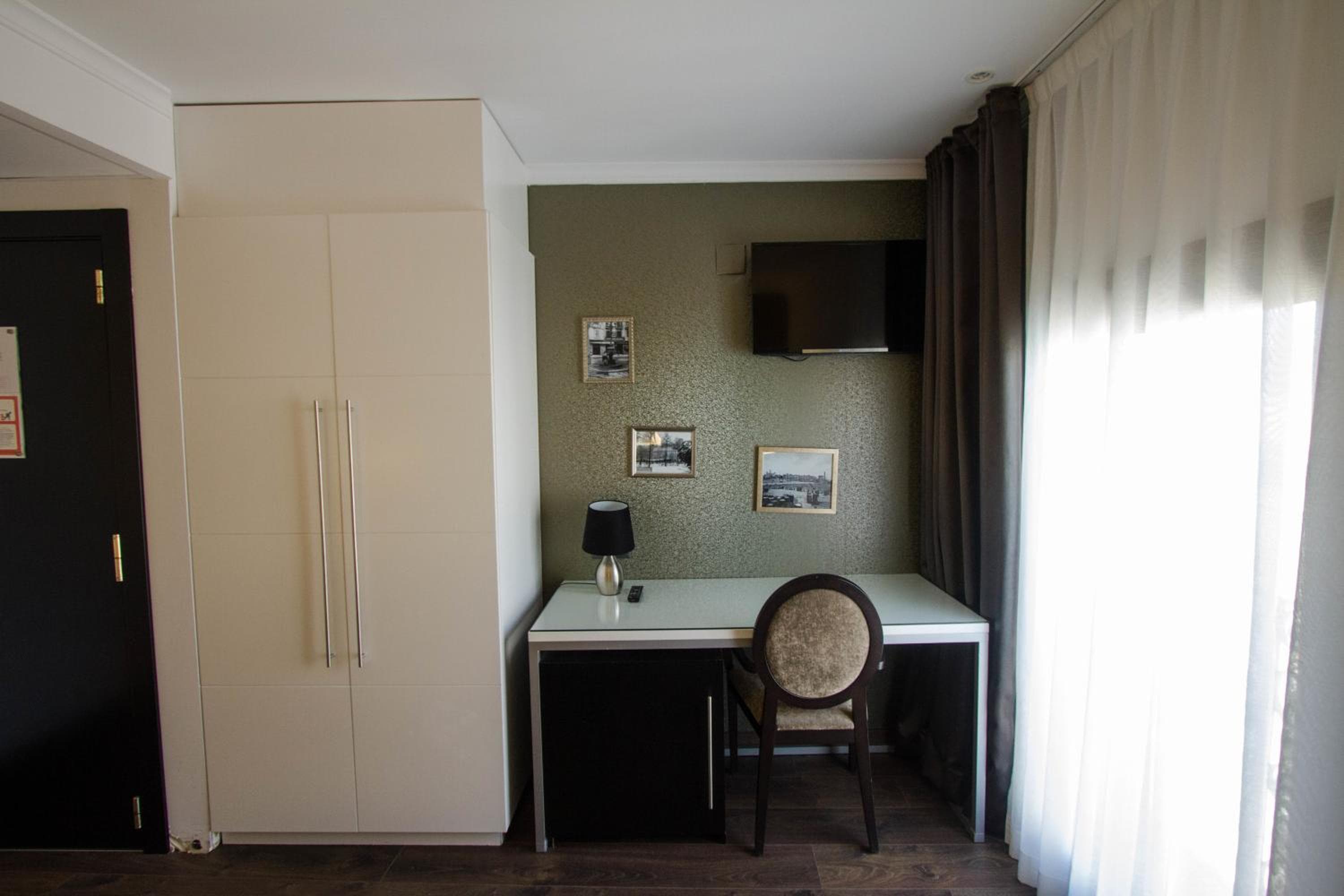 Hotel Moderno Barcelona