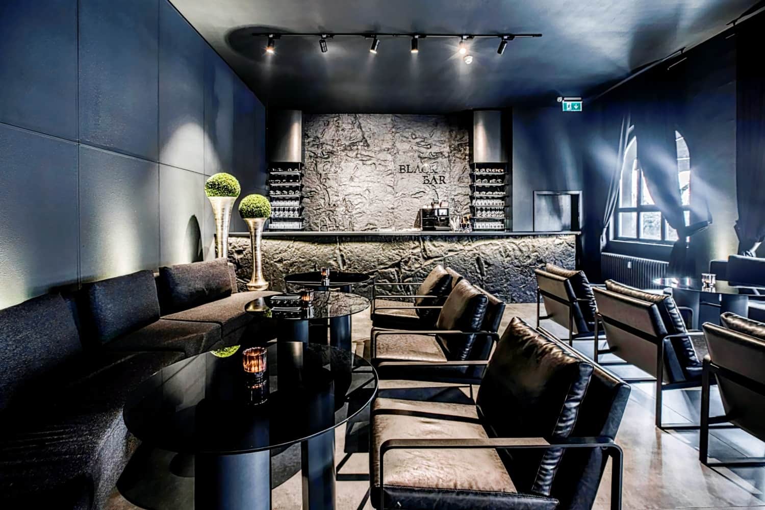 Black Hotels