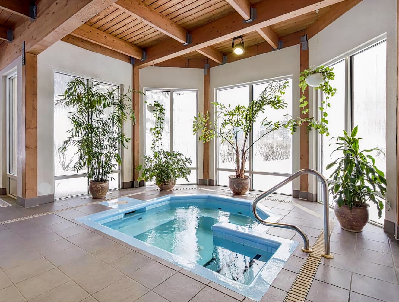 Holiday Inn Montreal Longueuil