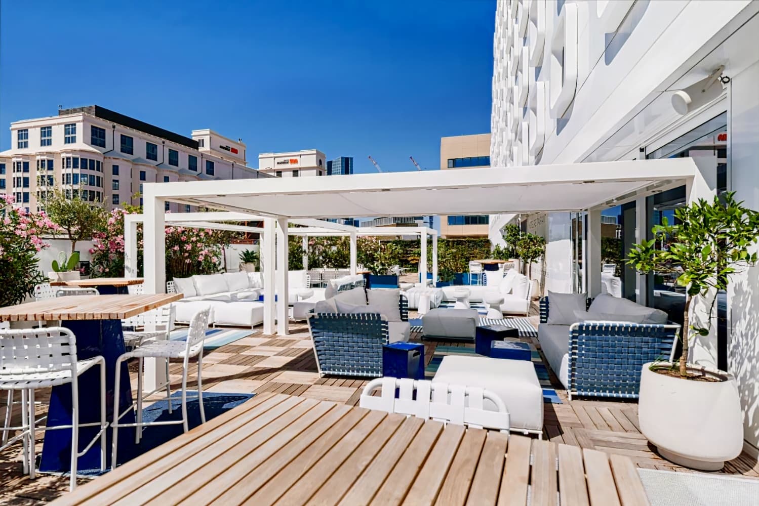 Golden Tulip Marseille Euromed