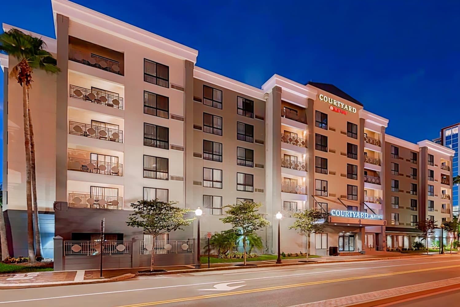 Courtyard Tampa Downtown