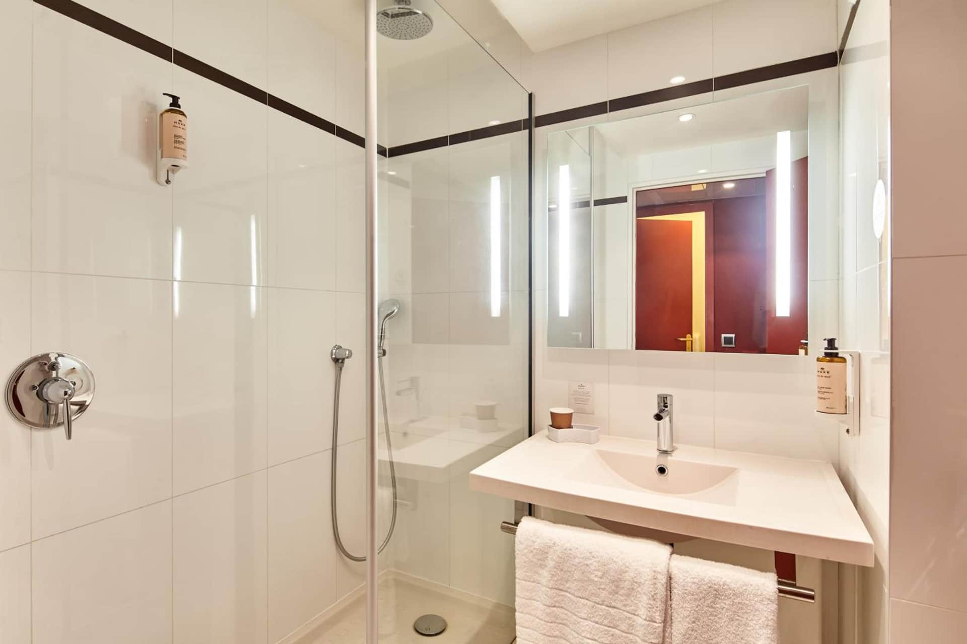 B&B Saint Quentin en Yvelines Centre Gare