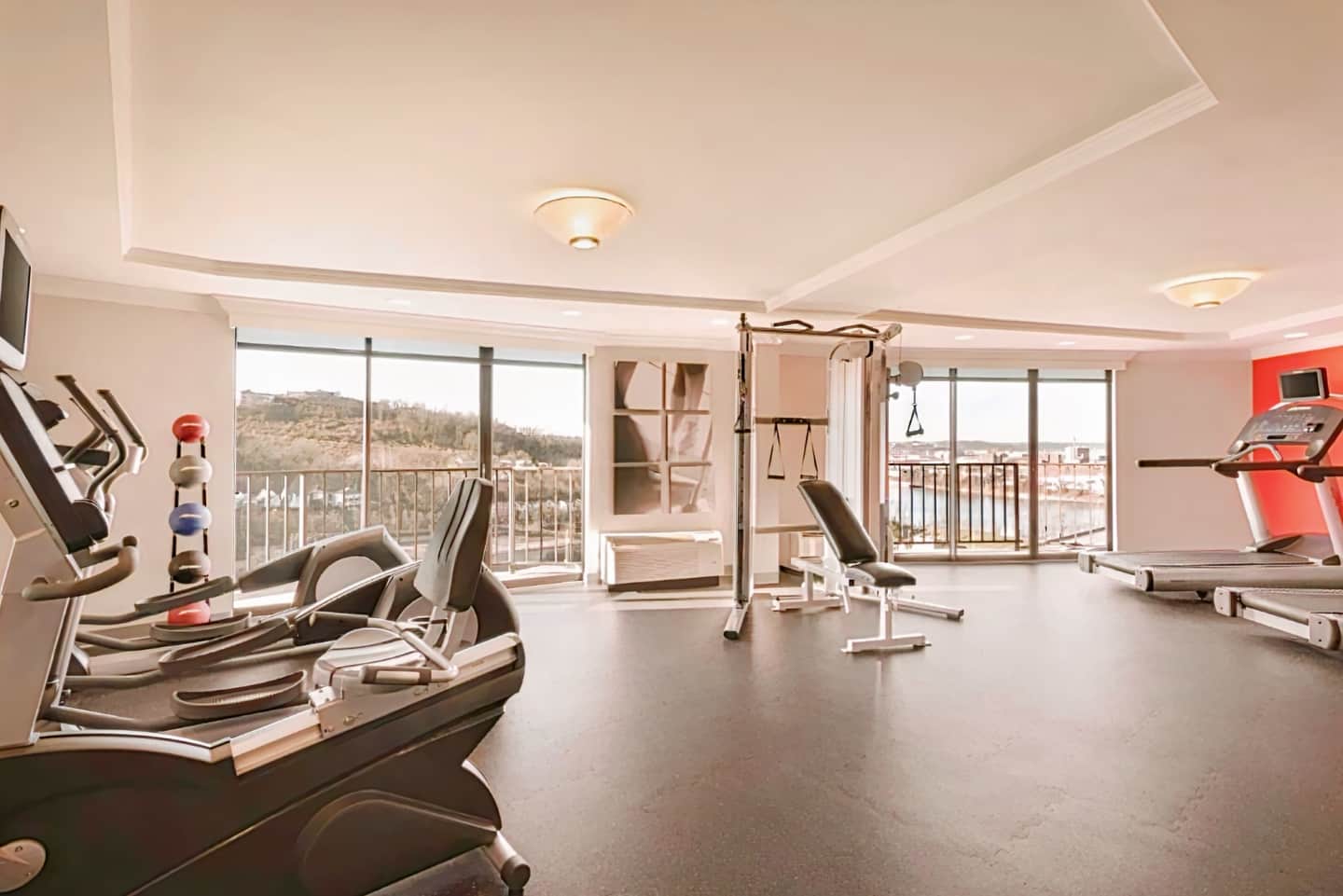 Radisson Hotel Cincinnati Riverfront