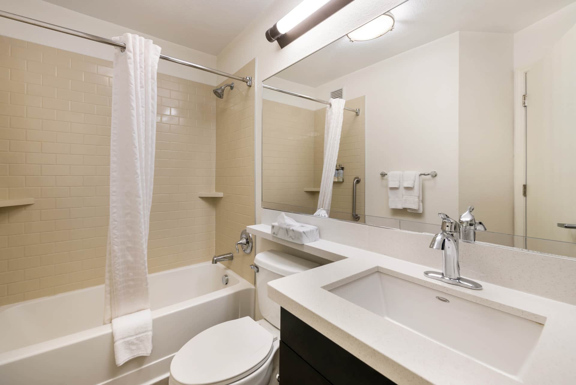 Sonesta Simply Suites Hampton