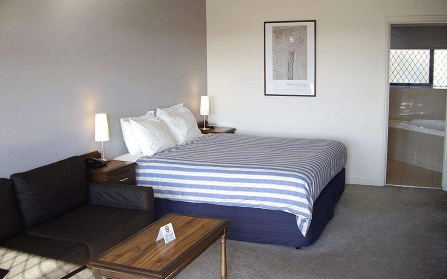 Best Western Plus The Tudor Box Hill