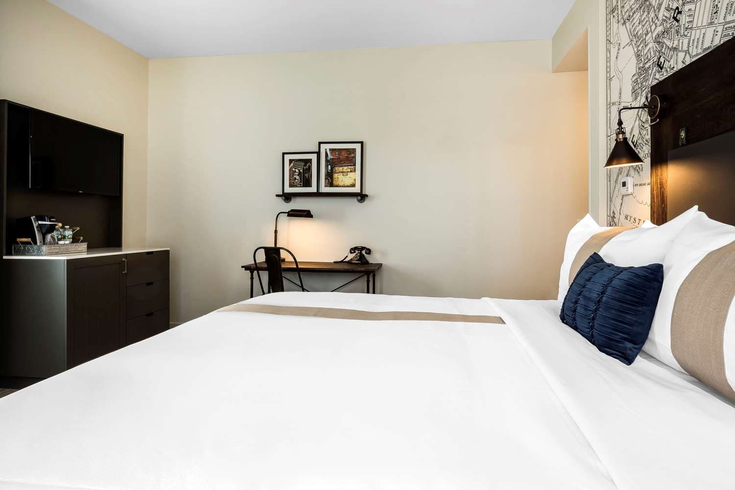 enVision Hotel Boston-Everett