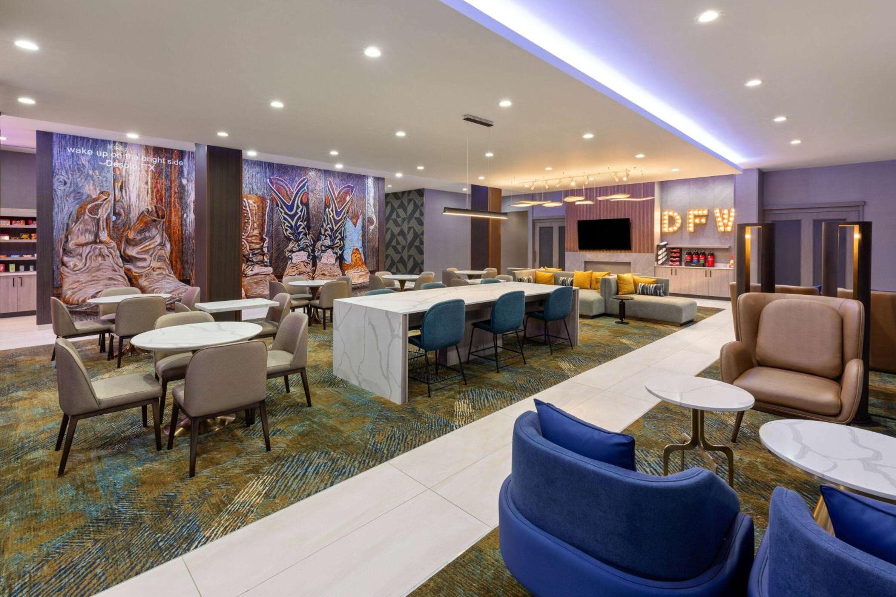 La Quinta Inn & Suites by Wyndham DeSoto