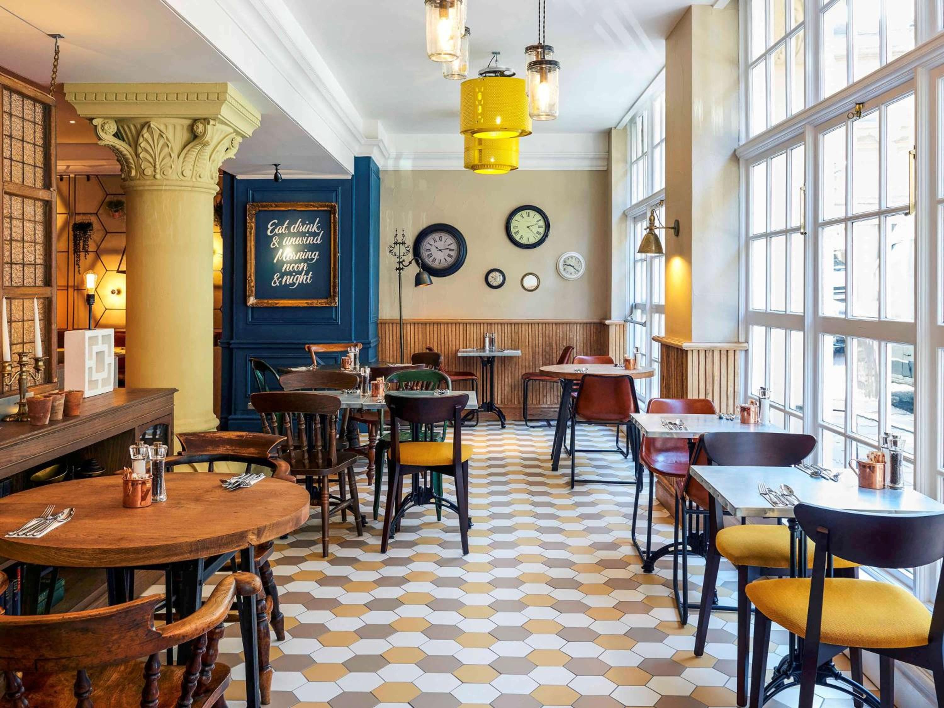 Bristol Grand Hotel By Sunday