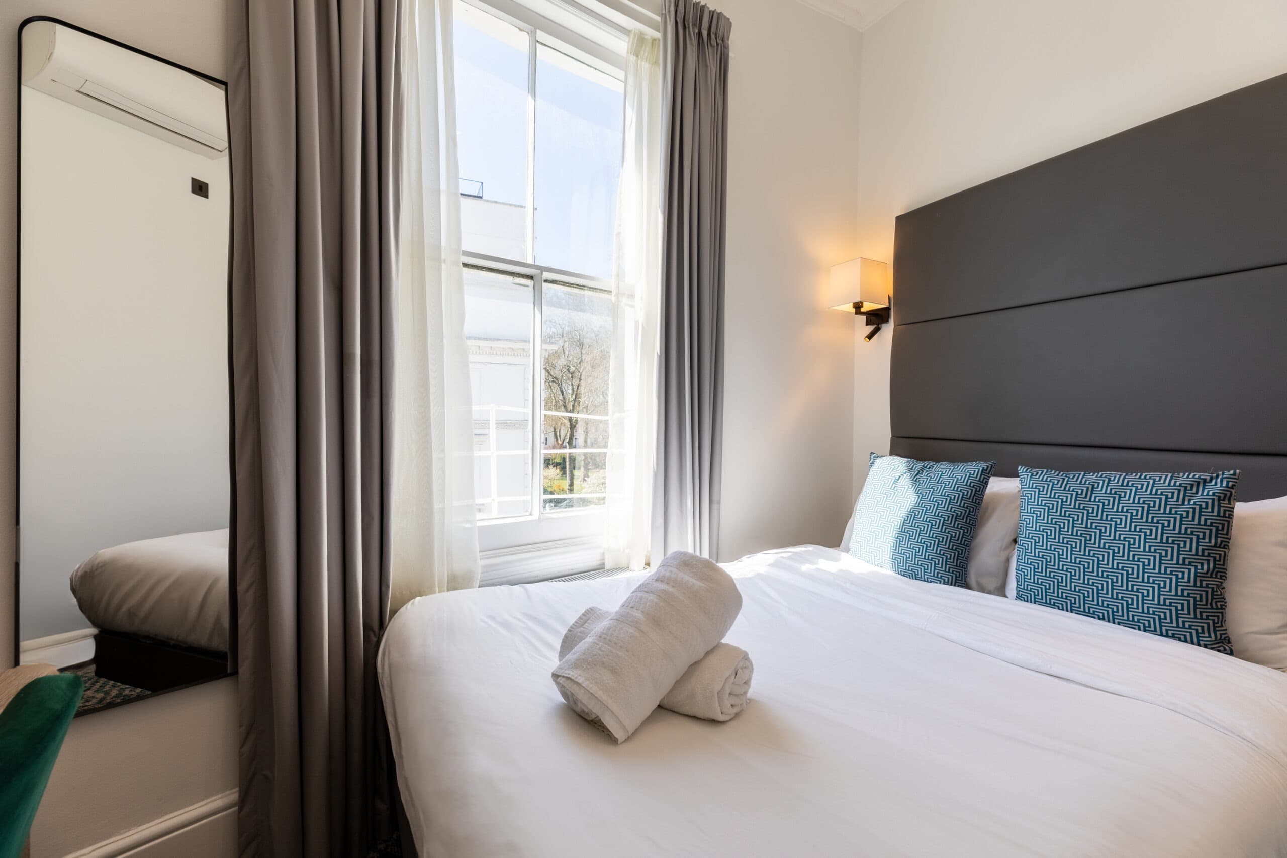 The Chapter Hotels - The J Hyde Park