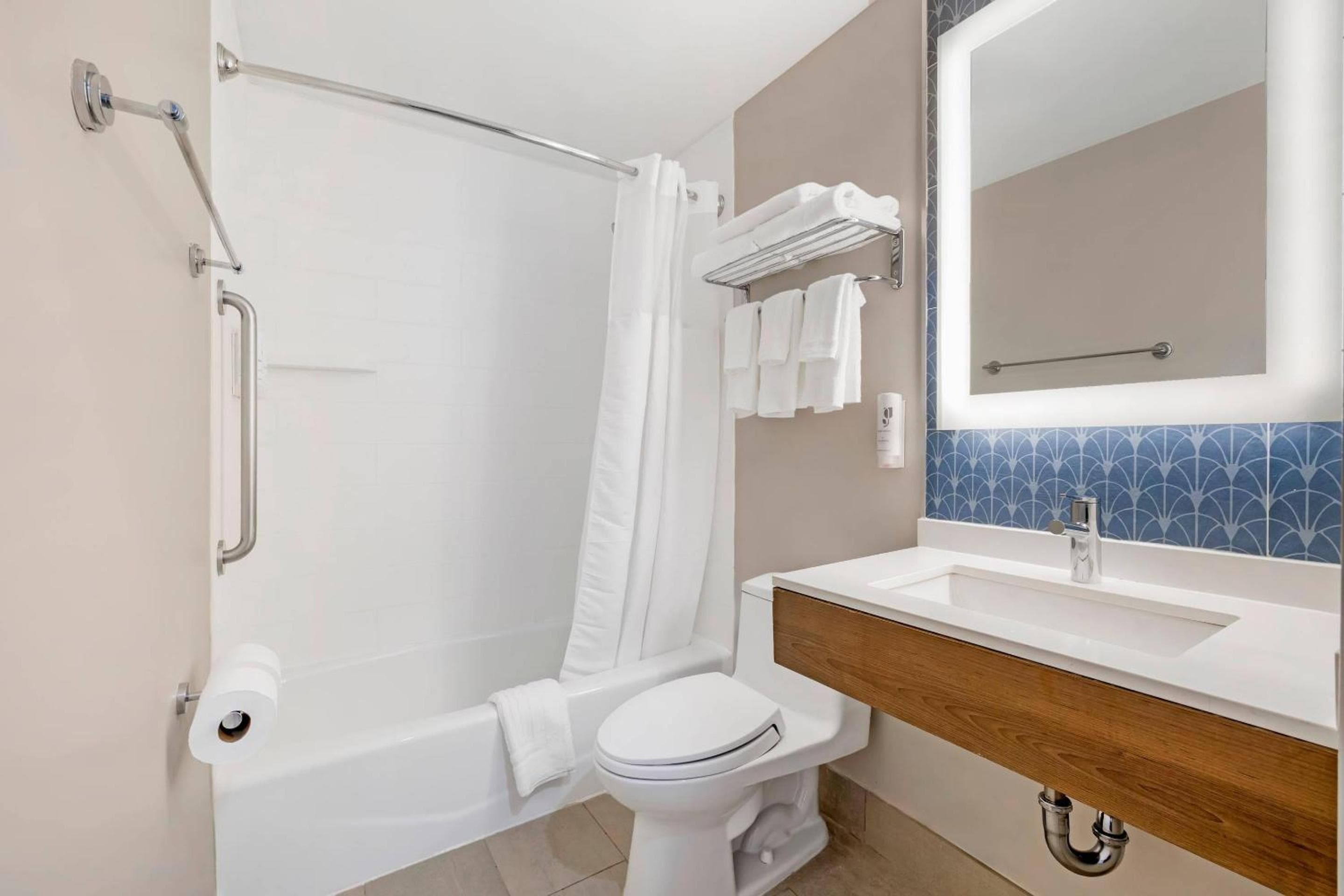 Country Inn & Suites by Radisson, Staten Island