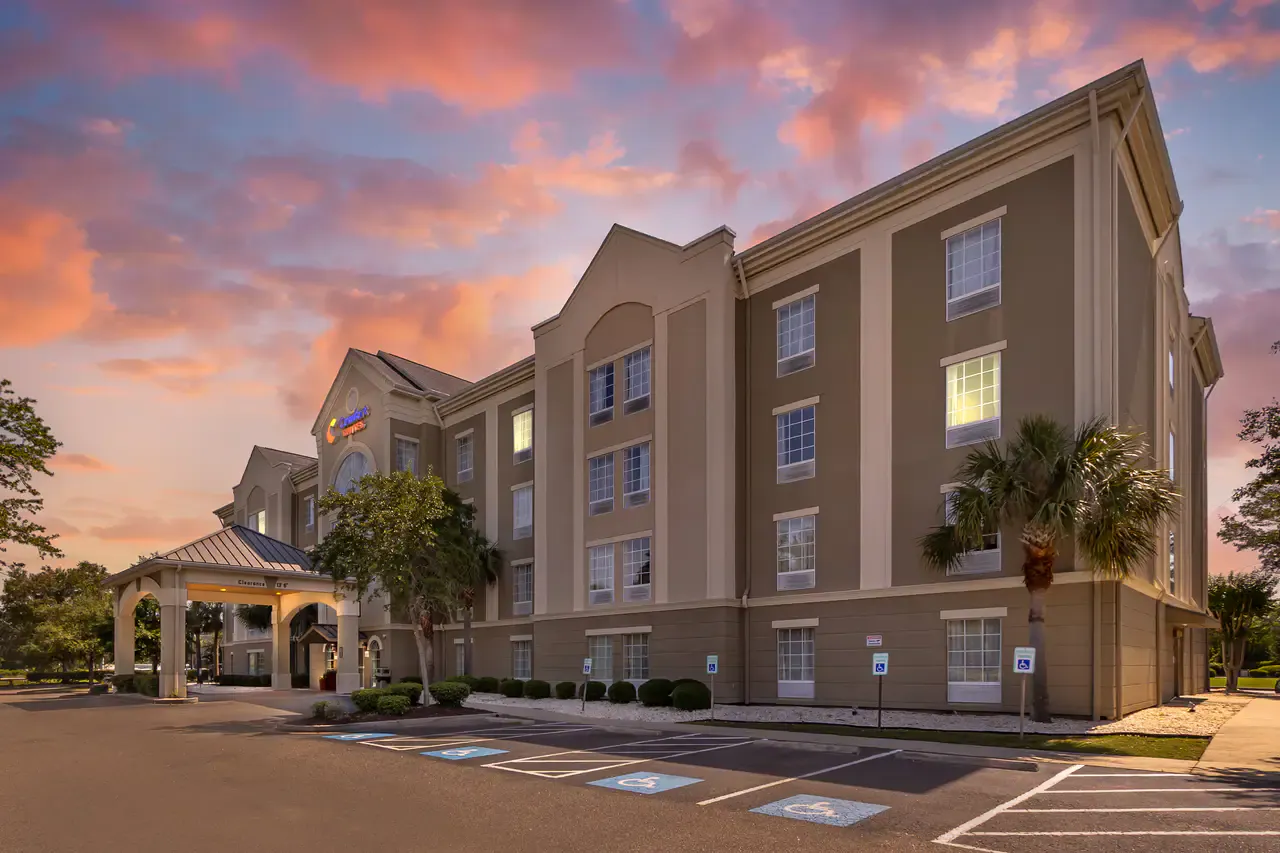 Comfort Suites Myrtle Beach Central