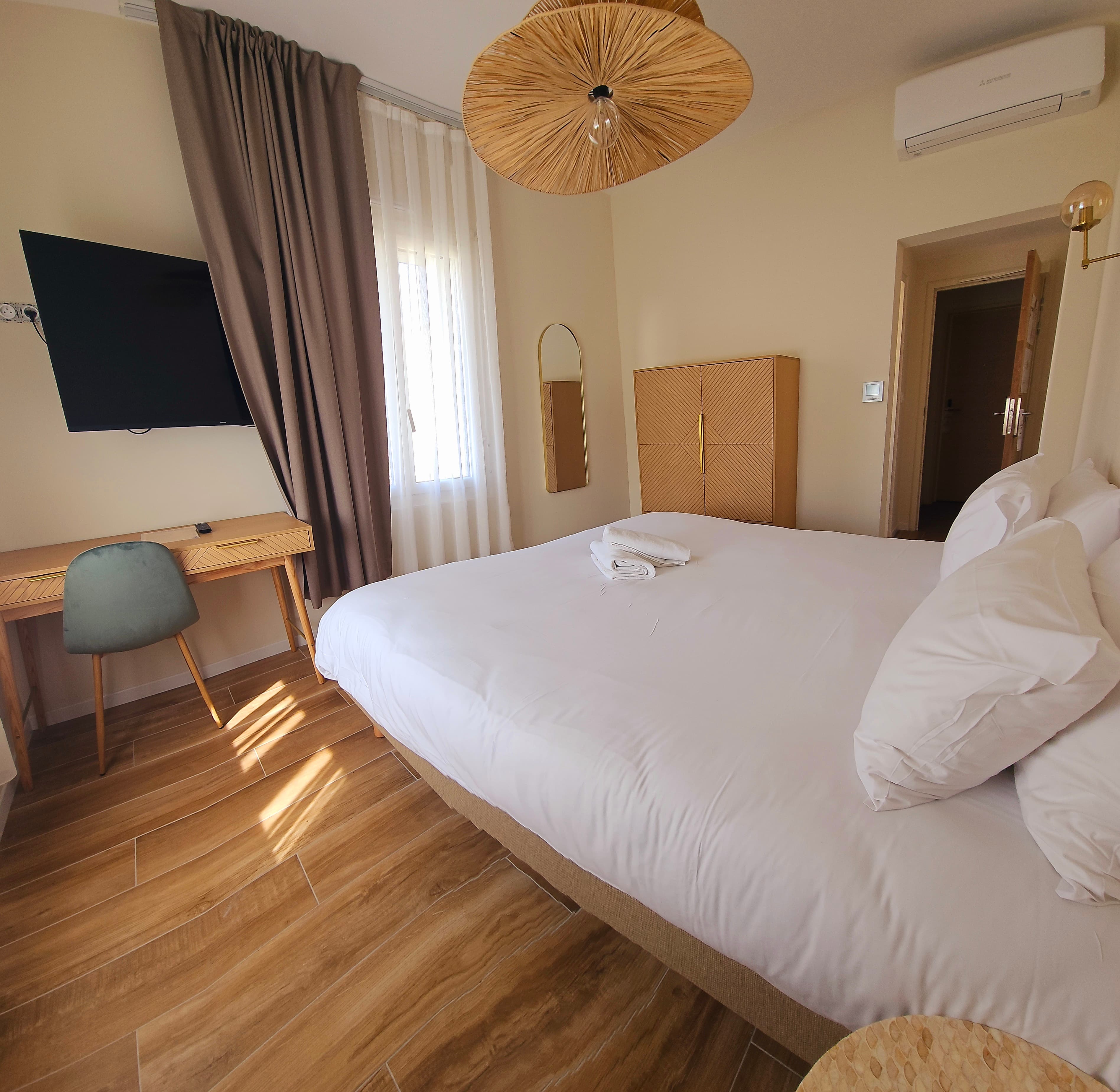 Adonis Sanary Grand Hôtel des Bains