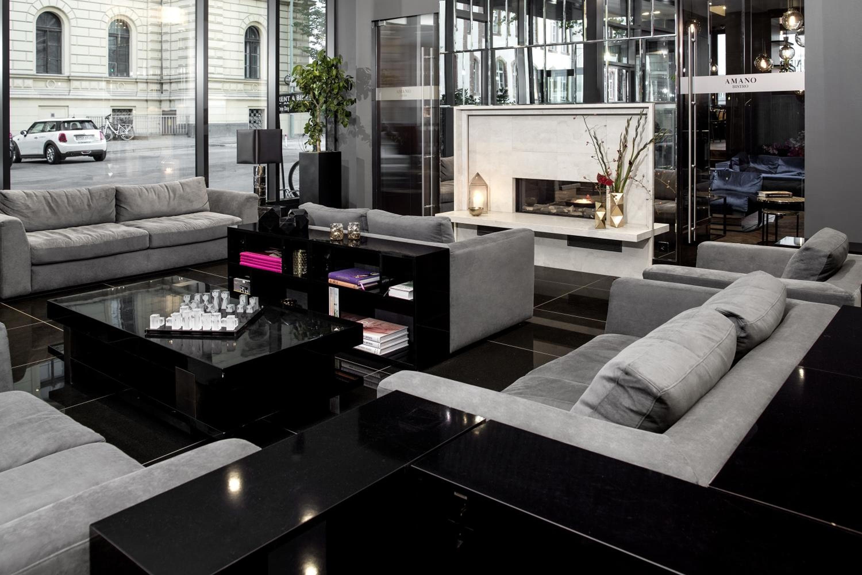 Hotel Amano Grand Central