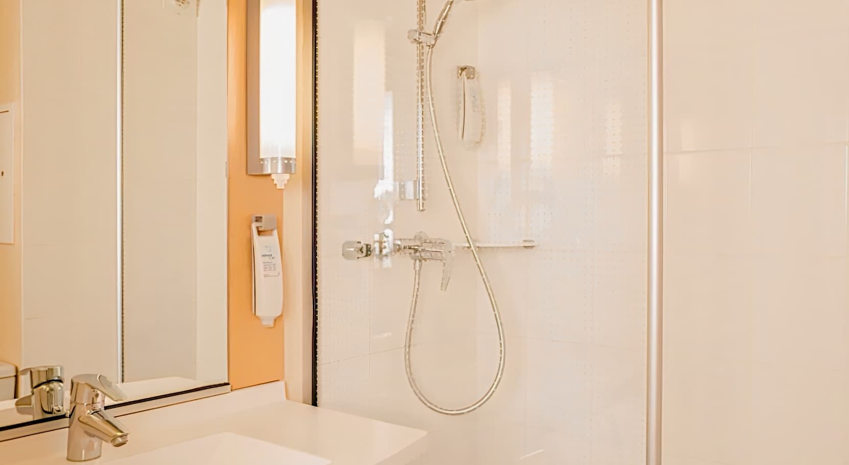 ibis Paris Porte de Vanves Parc des Expositions