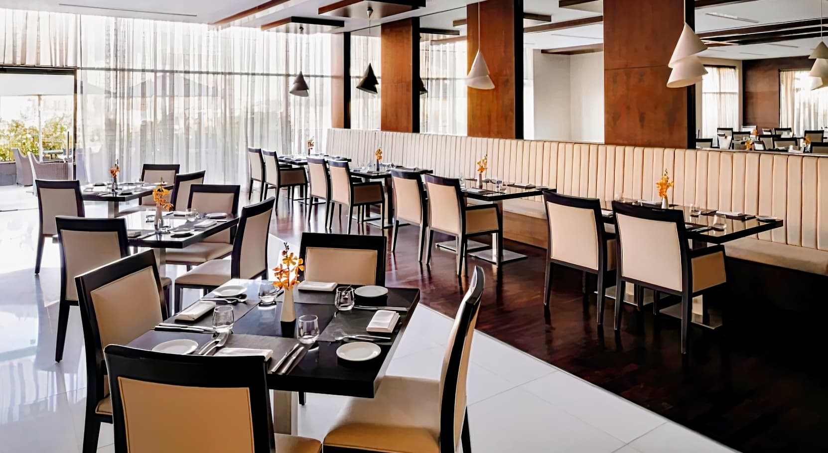 Mövenpick Hotel Apartment Al Mamzar Dubai