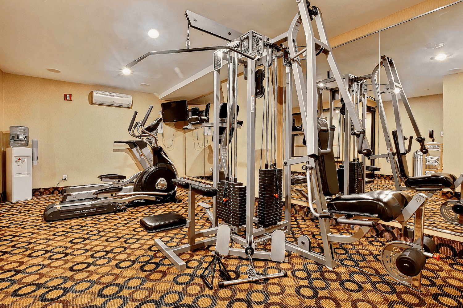 The Staten Island Inn.