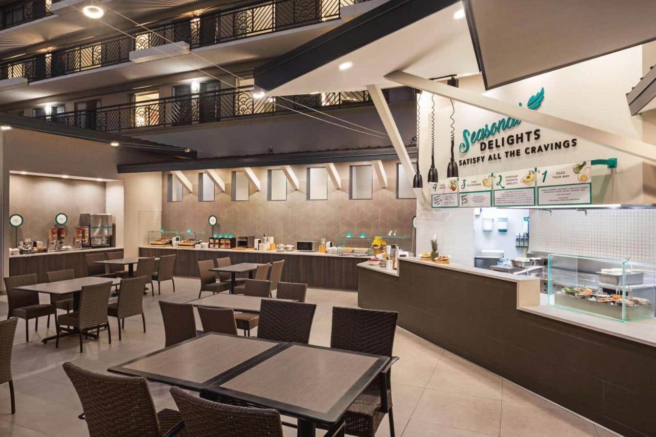 Embassy Suites by Hilton Miami International Airport